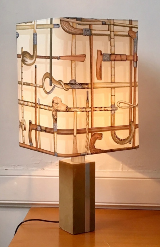 lampe de table des années 70, abat jour Fornasetti