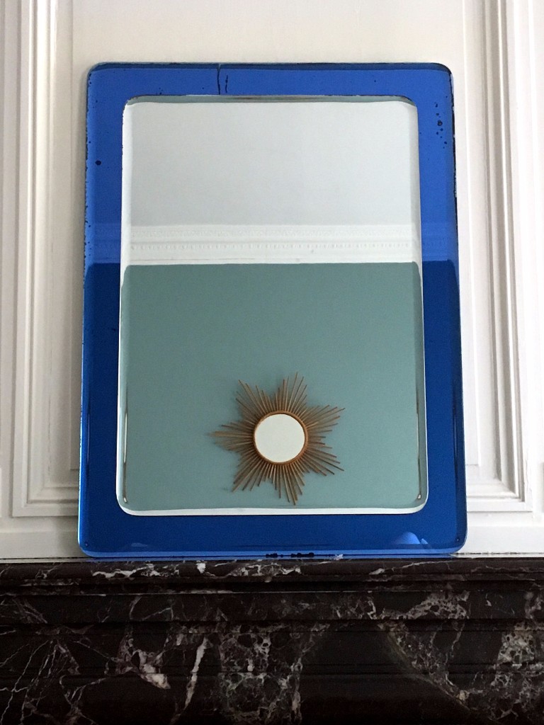Miroir italien en verre de Murano années 60 