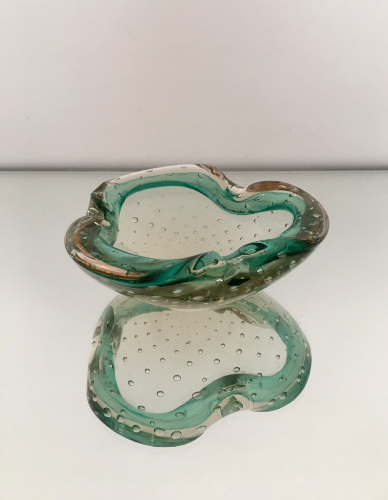 Cendrier en verre de murano bullé années 60